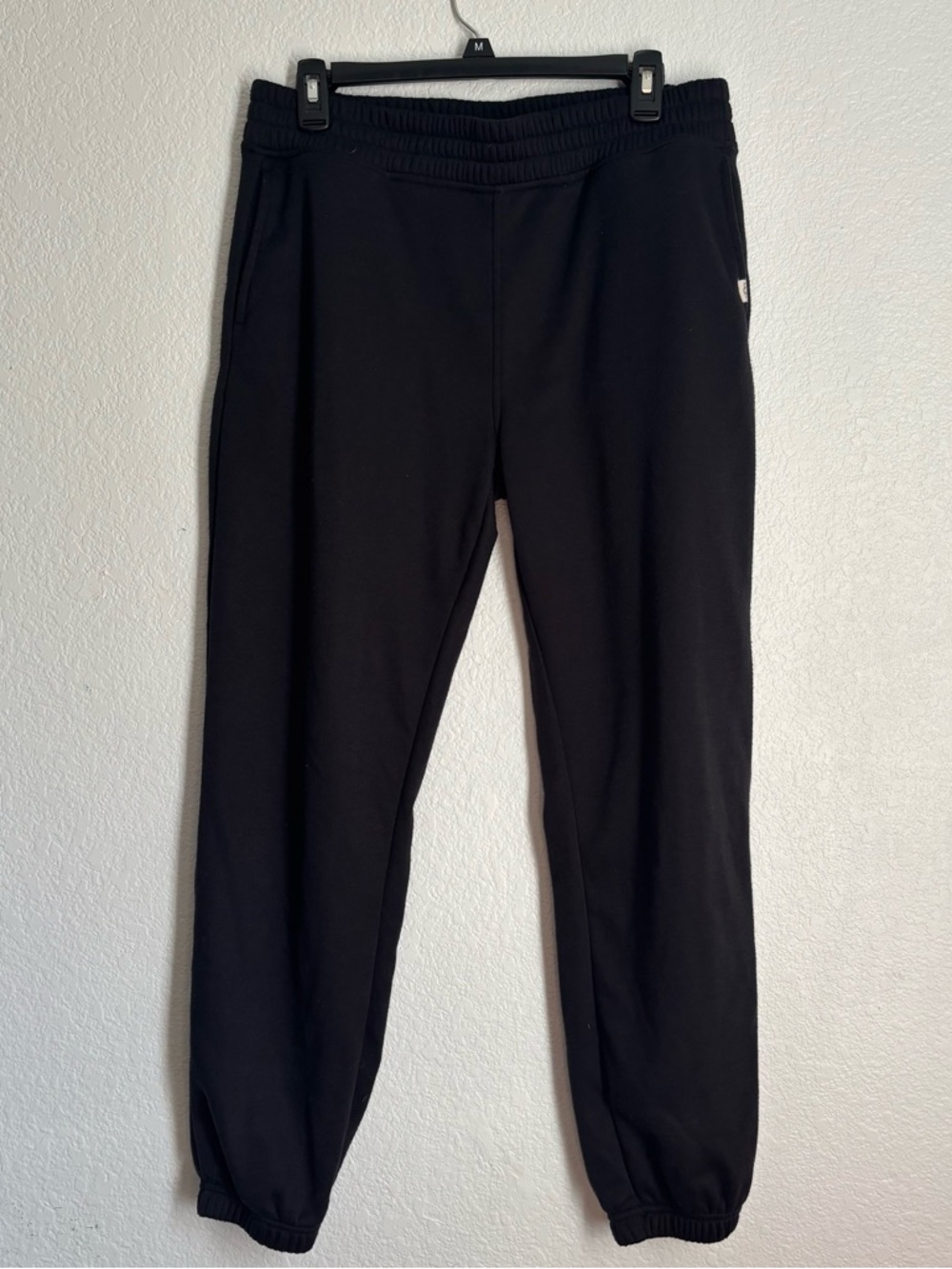 UGG Women's Black Sweatpants Tapered Drawstring Elastic Pockets Logo